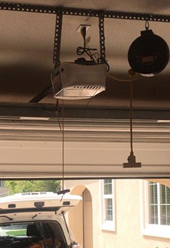 Garage Door Off Track Repair & Garage Door Repair Services – Cupertino, CA